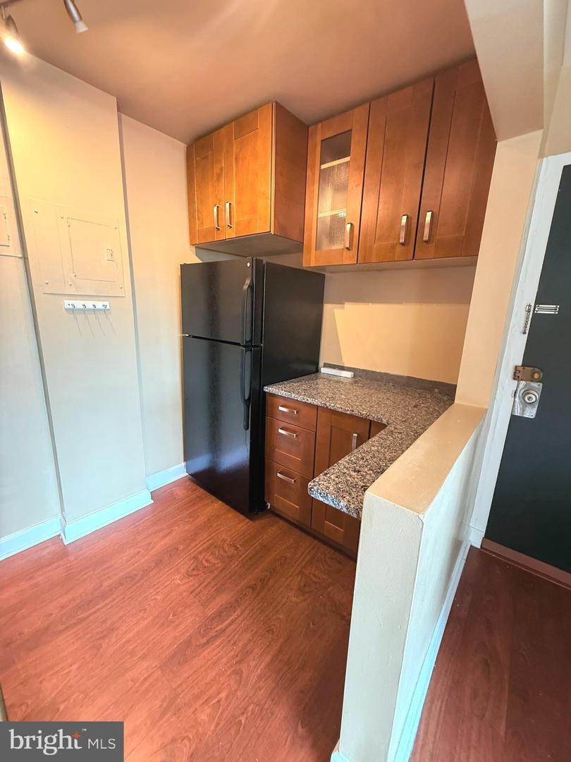 1111 ARLINGTON BLVD #907, ARLINGTON, Virginia 22209, 1 Bedroom Bedrooms, ,1 BathroomBathrooms,Residential,For sale,1111 ARLINGTON BLVD #907,VAAR2058930 MLS # VAAR2058930