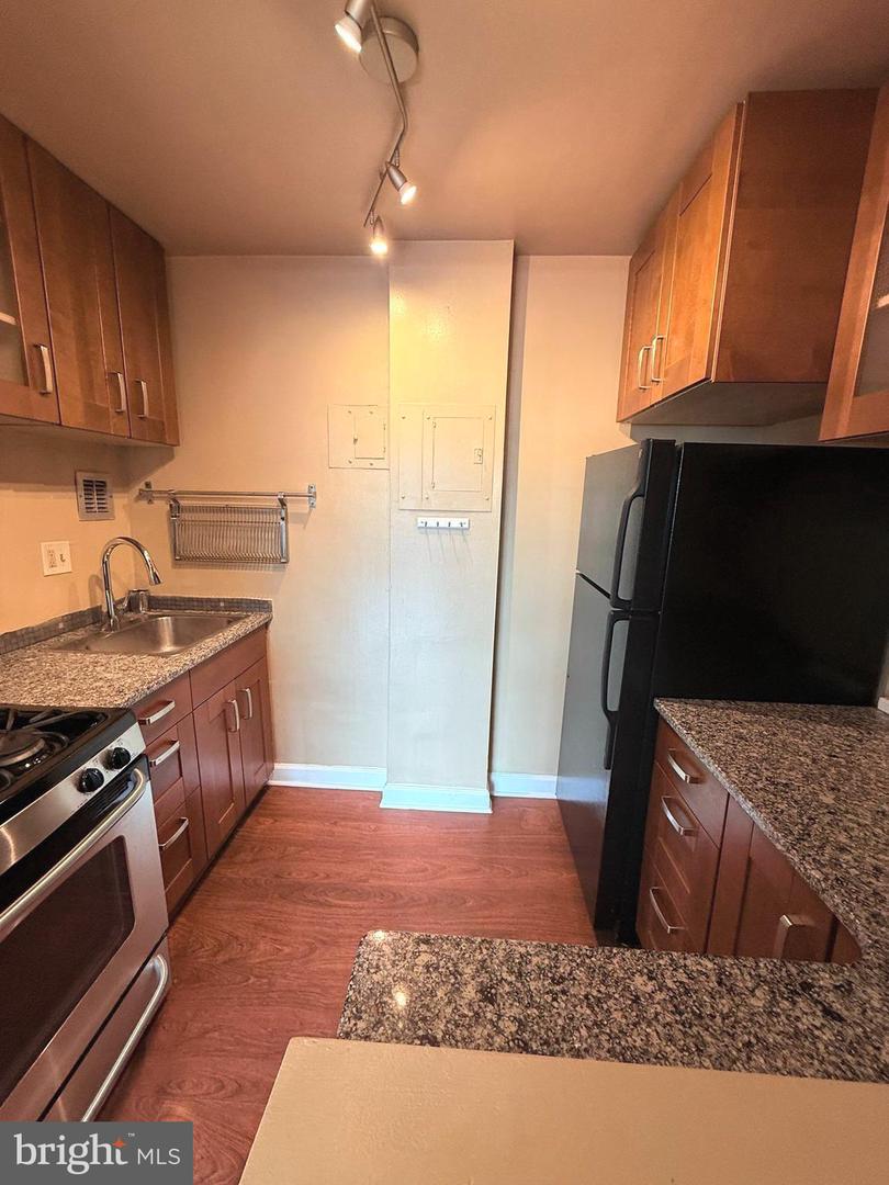 1111 ARLINGTON BLVD #907, ARLINGTON, Virginia 22209, 1 Bedroom Bedrooms, ,1 BathroomBathrooms,Residential,For sale,1111 ARLINGTON BLVD #907,VAAR2058930 MLS # VAAR2058930