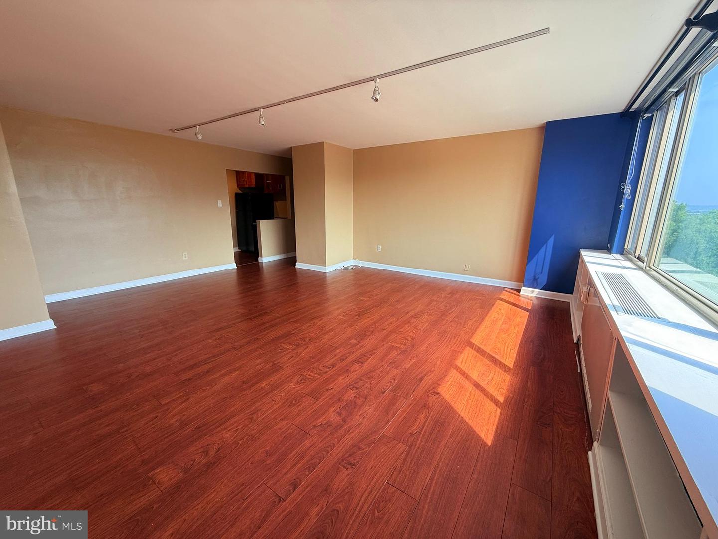 1111 ARLINGTON BLVD #907, ARLINGTON, Virginia 22209, 1 Bedroom Bedrooms, ,1 BathroomBathrooms,Residential,For sale,1111 ARLINGTON BLVD #907,VAAR2058930 MLS # VAAR2058930
