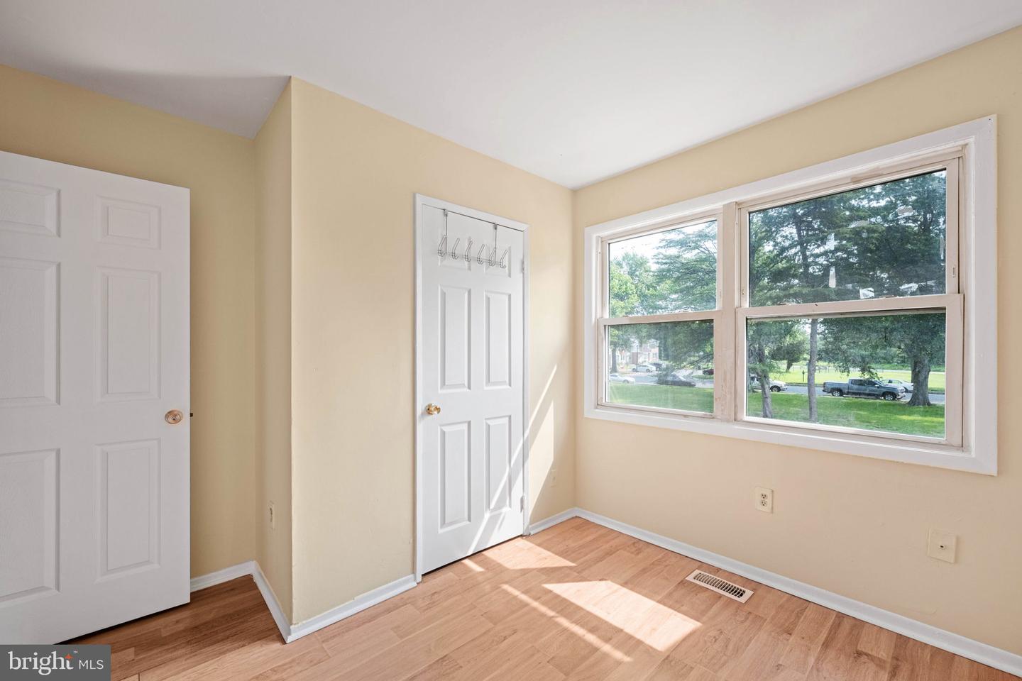 14797 TAMARACK PL, WOODBRIDGE, Virginia 22191, 3 Bedrooms Bedrooms, ,2 BathroomsBathrooms,Residential,For sale,14797 TAMARACK PL,VAPW2096626 MLS # VAPW2096626