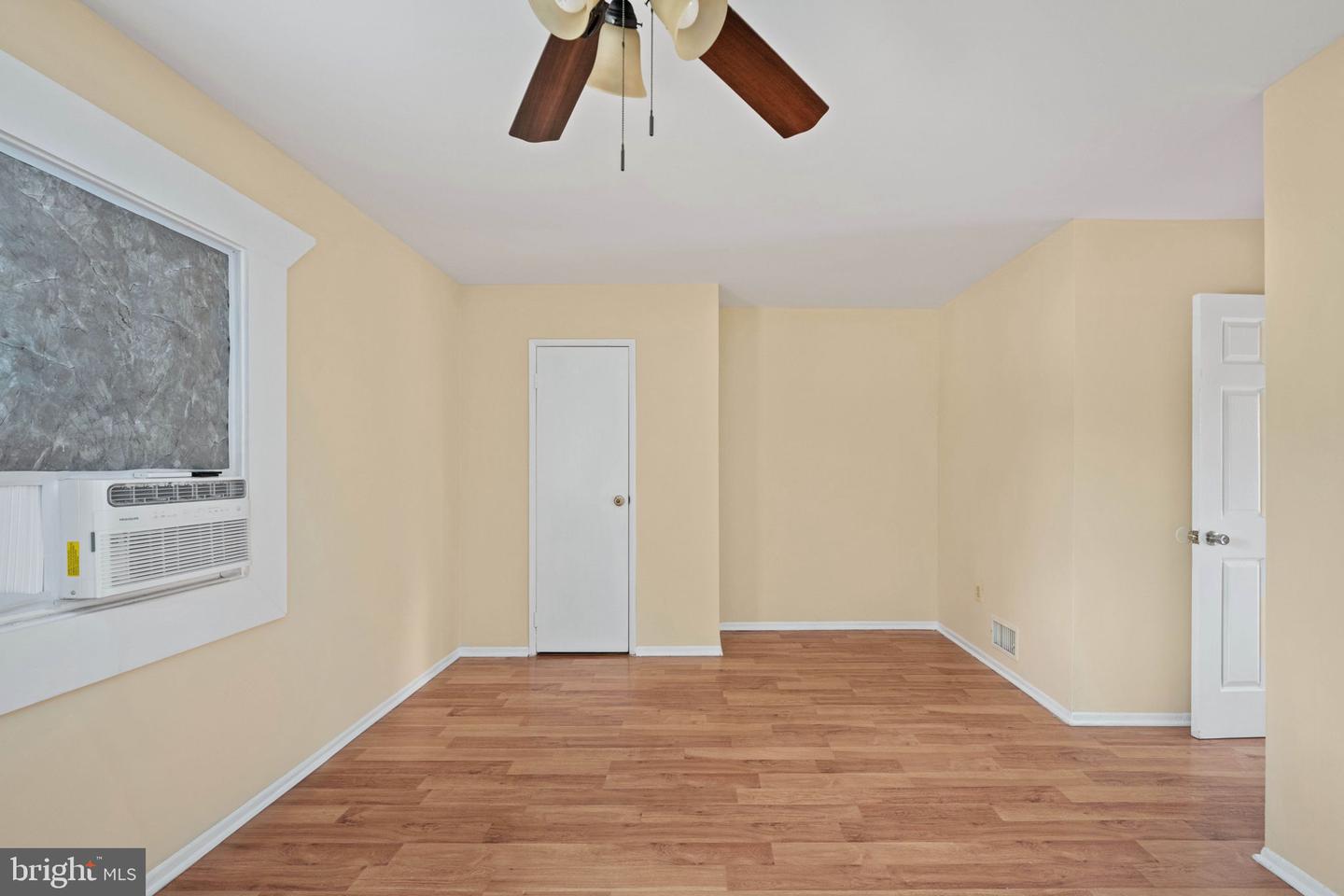 14797 TAMARACK PL, WOODBRIDGE, Virginia 22191, 3 Bedrooms Bedrooms, ,2 BathroomsBathrooms,Residential,For sale,14797 TAMARACK PL,VAPW2096626 MLS # VAPW2096626