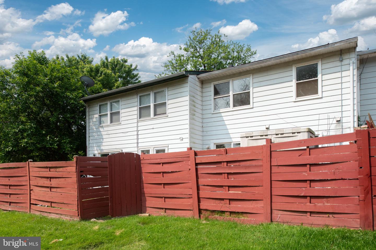 14797 TAMARACK PL, WOODBRIDGE, Virginia 22191, 3 Bedrooms Bedrooms, ,2 BathroomsBathrooms,Residential,For sale,14797 TAMARACK PL,VAPW2096626 MLS # VAPW2096626
