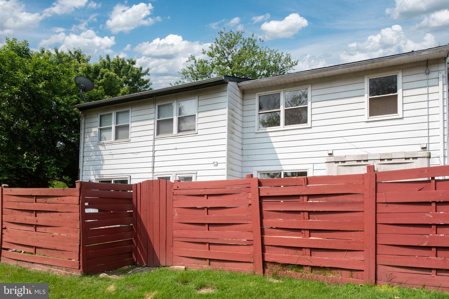14797 TAMARACK PL, WOODBRIDGE, Virginia 22191, 3 Bedrooms Bedrooms, ,2 BathroomsBathrooms,Residential,For sale,14797 TAMARACK PL,VAPW2096626 MLS # VAPW2096626