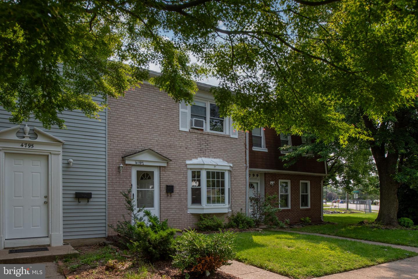 14797 TAMARACK PL, WOODBRIDGE, Virginia 22191, 3 Bedrooms Bedrooms, ,2 BathroomsBathrooms,Residential,For sale,14797 TAMARACK PL,VAPW2096626 MLS # VAPW2096626
