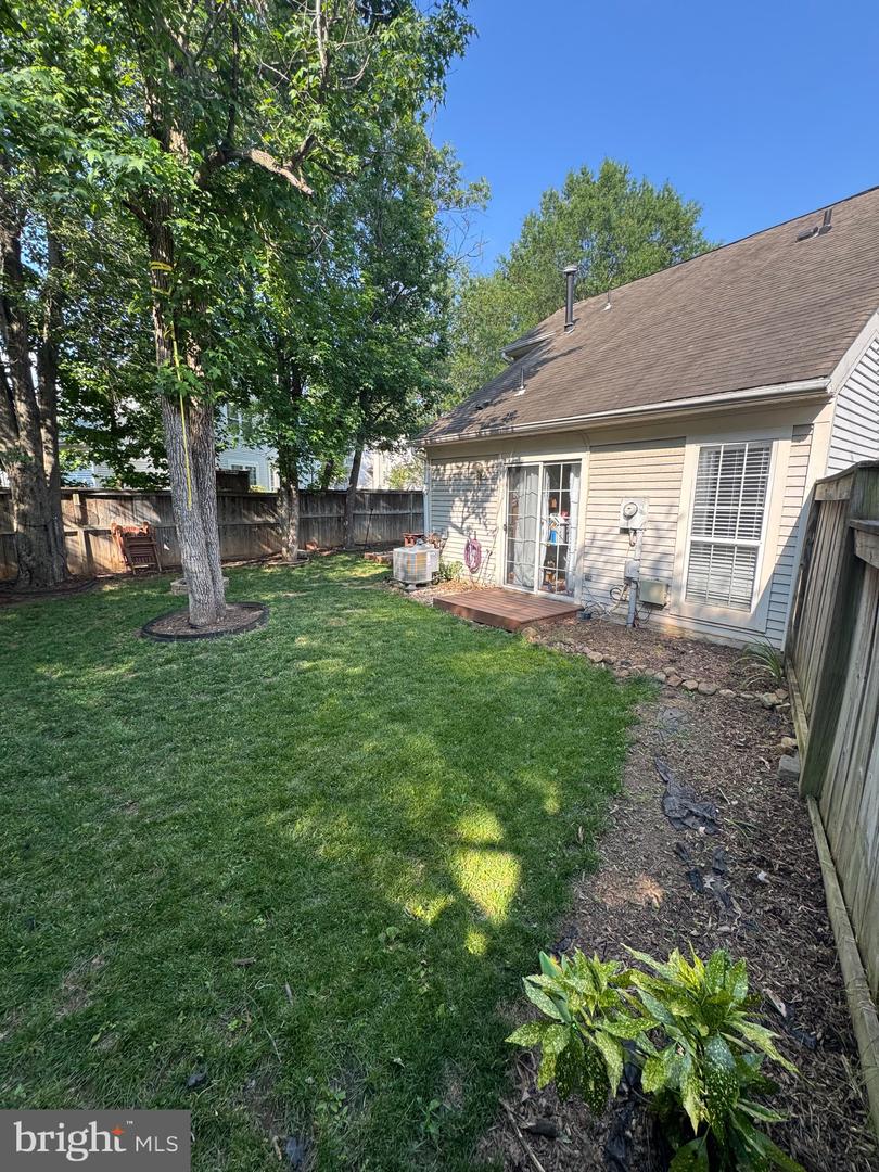 6215 STONEPATH CIR, CENTREVILLE, Virginia 20120, 2 Bedrooms Bedrooms, ,2 BathroomsBathrooms,Residential,For sale,6215 STONEPATH CIR,VAFX2246710 MLS # VAFX2246710