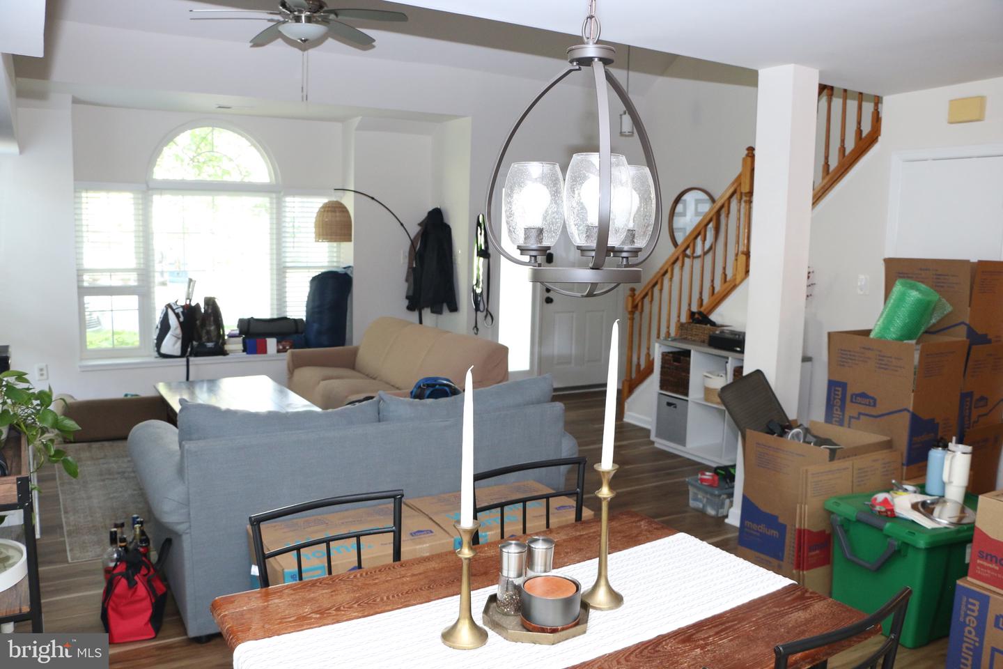 6215 STONEPATH CIR, CENTREVILLE, Virginia 20120, 2 Bedrooms Bedrooms, ,2 BathroomsBathrooms,Residential,For sale,6215 STONEPATH CIR,VAFX2246710 MLS # VAFX2246710