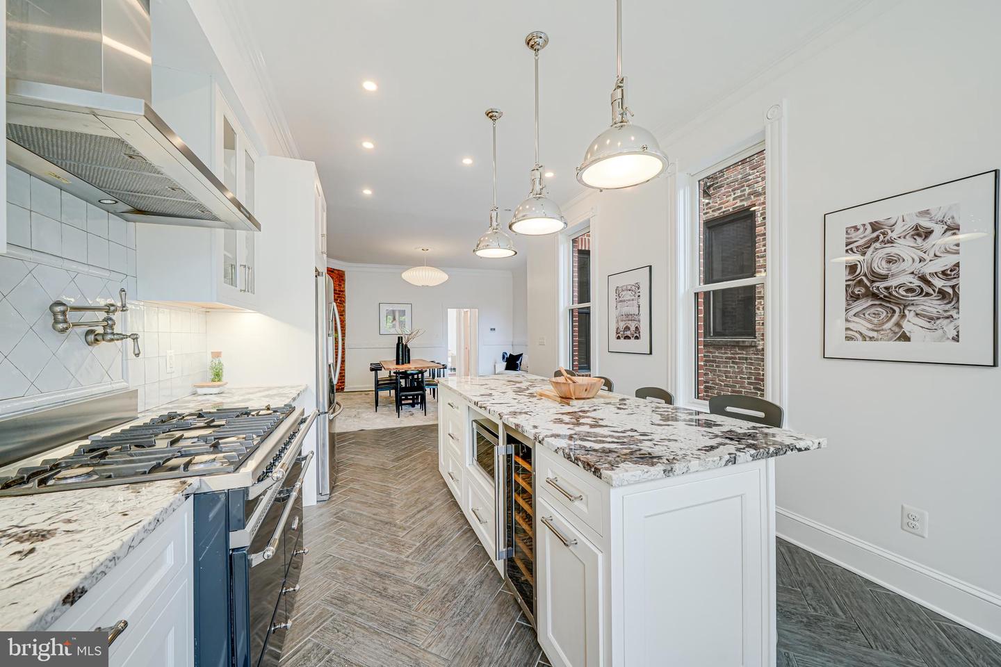 23 N ST NW, WASHINGTON, District Of Columbia 20001, 5 Bedrooms Bedrooms, ,4 BathroomsBathrooms,Residential,For sale,23 N ST NW,DCDC2205088 MLS # DCDC2205088