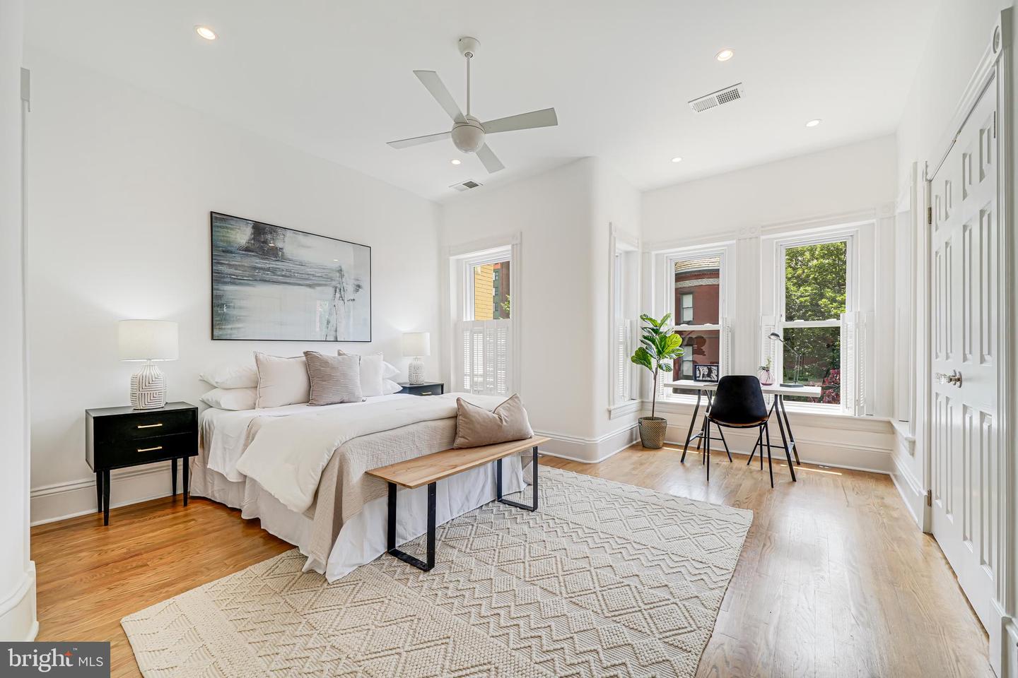 23 N ST NW, WASHINGTON, District Of Columbia 20001, 5 Bedrooms Bedrooms, ,4 BathroomsBathrooms,Residential,For sale,23 N ST NW,DCDC2205088 MLS # DCDC2205088