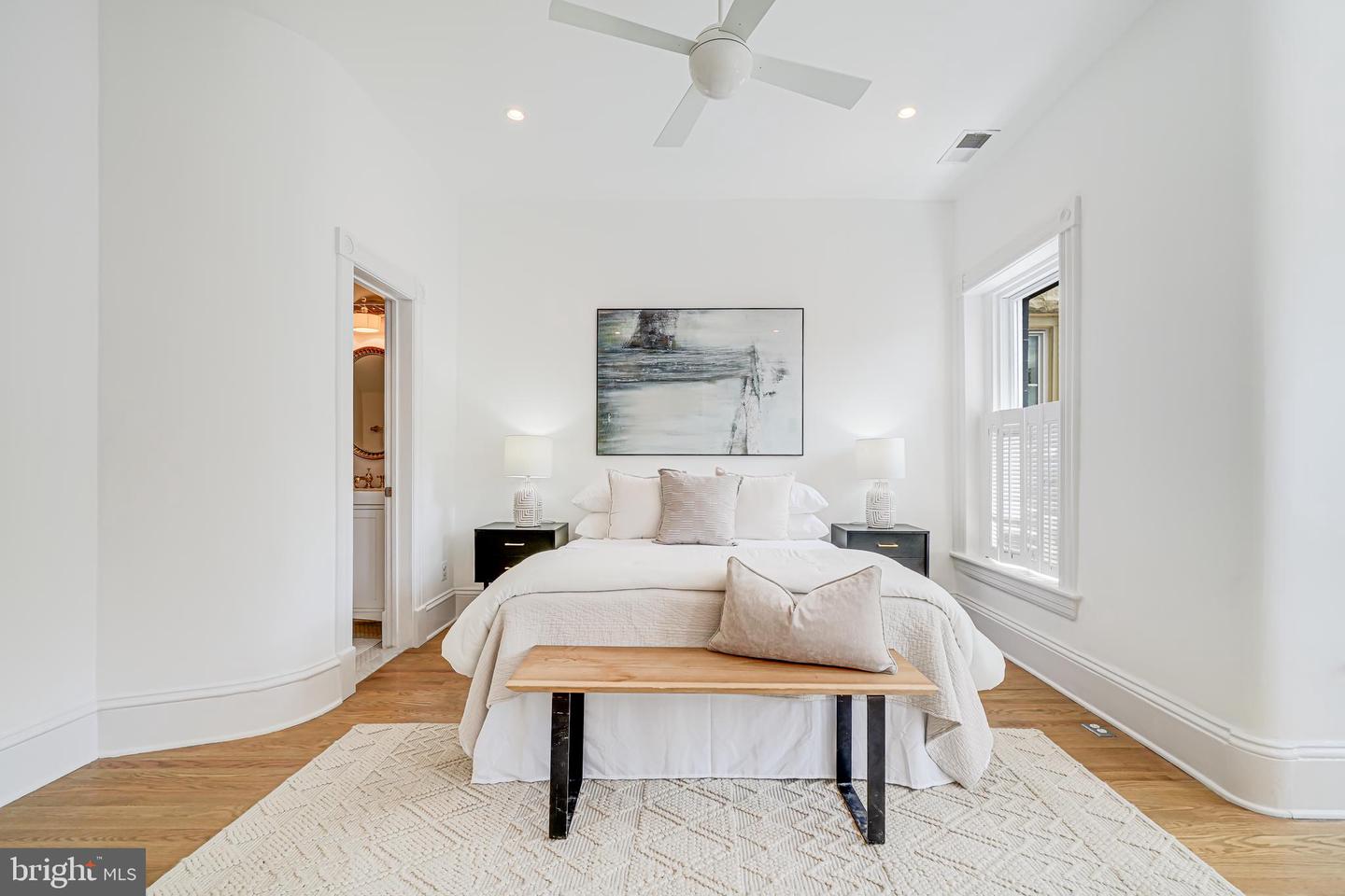 23 N ST NW, WASHINGTON, District Of Columbia 20001, 5 Bedrooms Bedrooms, ,4 BathroomsBathrooms,Residential,For sale,23 N ST NW,DCDC2205088 MLS # DCDC2205088