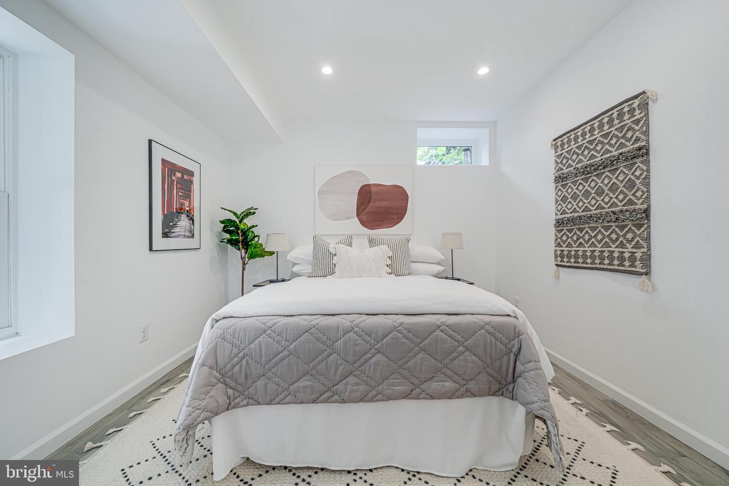 23 N ST NW, WASHINGTON, District Of Columbia 20001, 5 Bedrooms Bedrooms, ,4 BathroomsBathrooms,Residential,For sale,23 N ST NW,DCDC2205088 MLS # DCDC2205088
