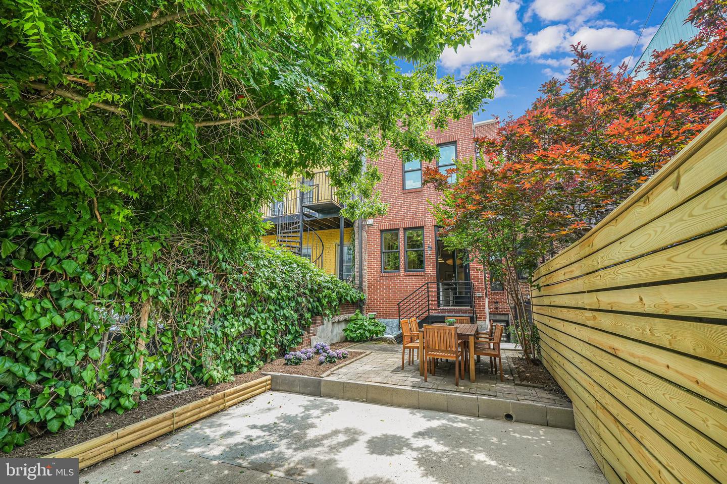 23 N ST NW, WASHINGTON, District Of Columbia 20001, 5 Bedrooms Bedrooms, ,4 BathroomsBathrooms,Residential,For sale,23 N ST NW,DCDC2205088 MLS # DCDC2205088