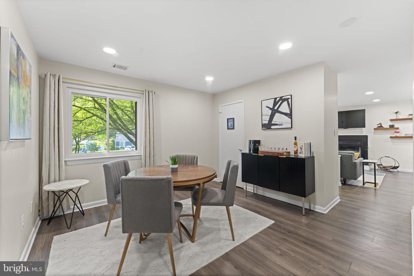 11308 GATESBOROUGH LN, RESTON, Virginia 20191, 3 Bedrooms Bedrooms, ,2 BathroomsBathrooms,Residential,For sale,11308 GATESBOROUGH LN,VAFX2246448 MLS # VAFX2246448