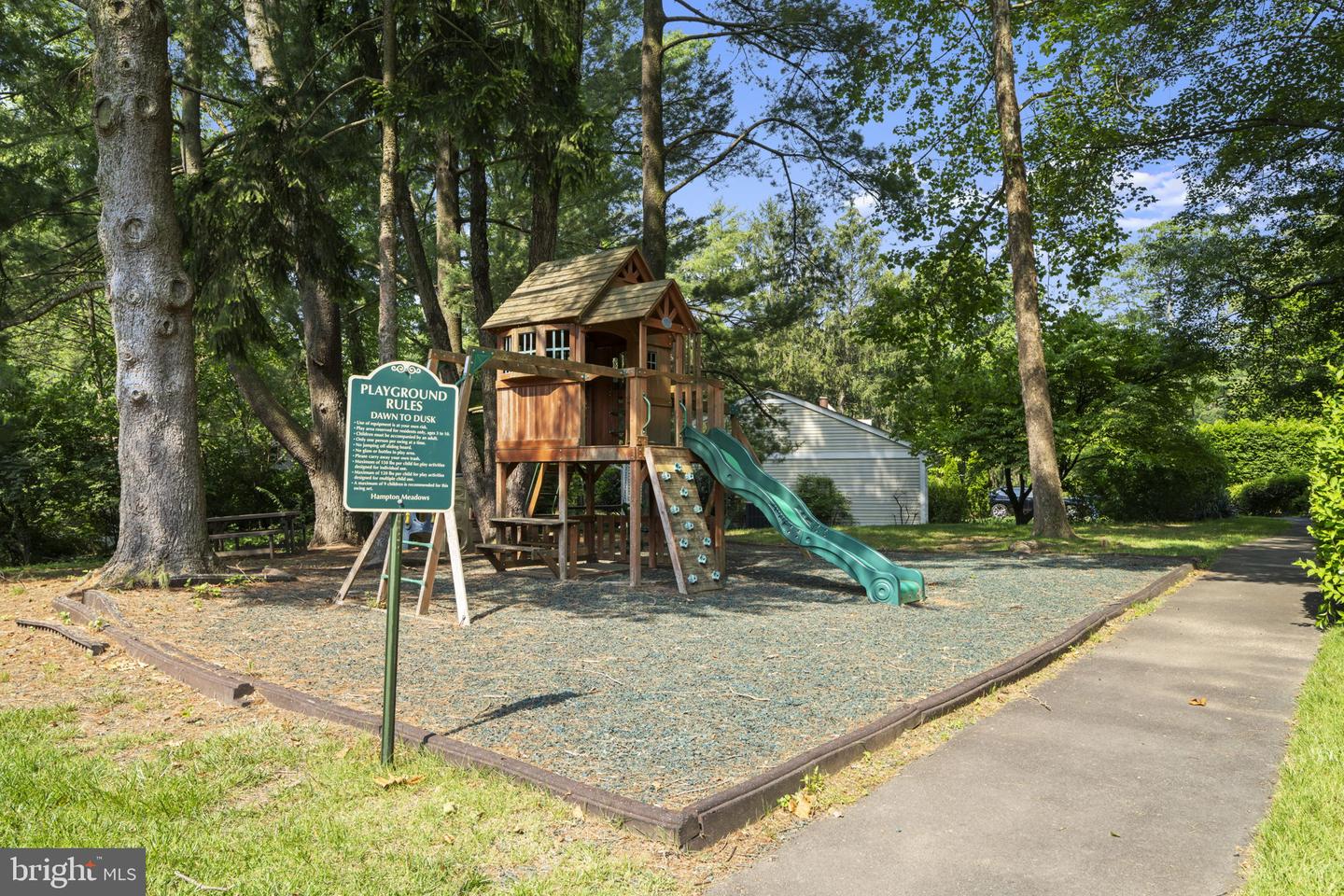 11308 GATESBOROUGH LN, RESTON, Virginia 20191, 3 Bedrooms Bedrooms, ,2 BathroomsBathrooms,Residential,For sale,11308 GATESBOROUGH LN,VAFX2246448 MLS # VAFX2246448