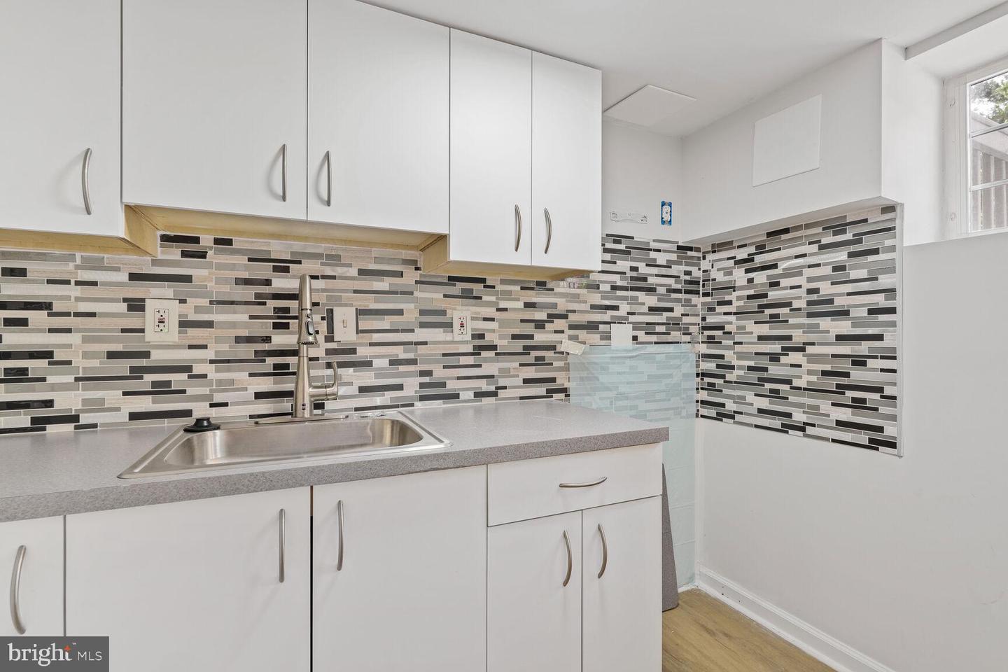 6305 HAWAII CT, ALEXANDRIA, Virginia 22312, 5 Bedrooms Bedrooms, ,3 BathroomsBathrooms,Residential,For sale,6305 HAWAII CT,VAFX2246462 MLS # VAFX2246462
