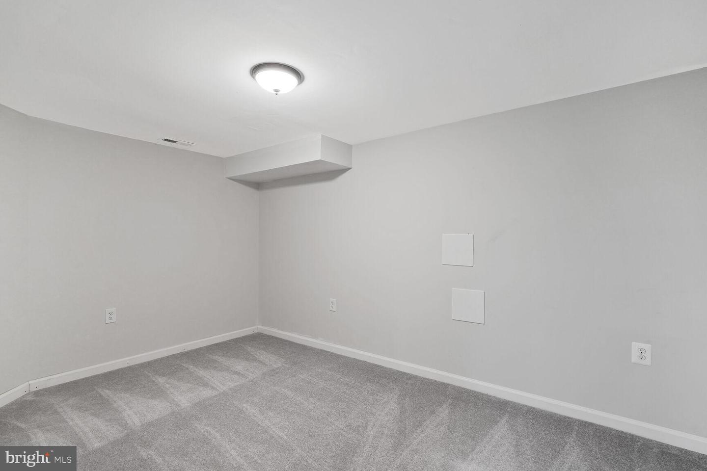 6305 HAWAII CT, ALEXANDRIA, Virginia 22312, 5 Bedrooms Bedrooms, ,3 BathroomsBathrooms,Residential,For sale,6305 HAWAII CT,VAFX2246462 MLS # VAFX2246462