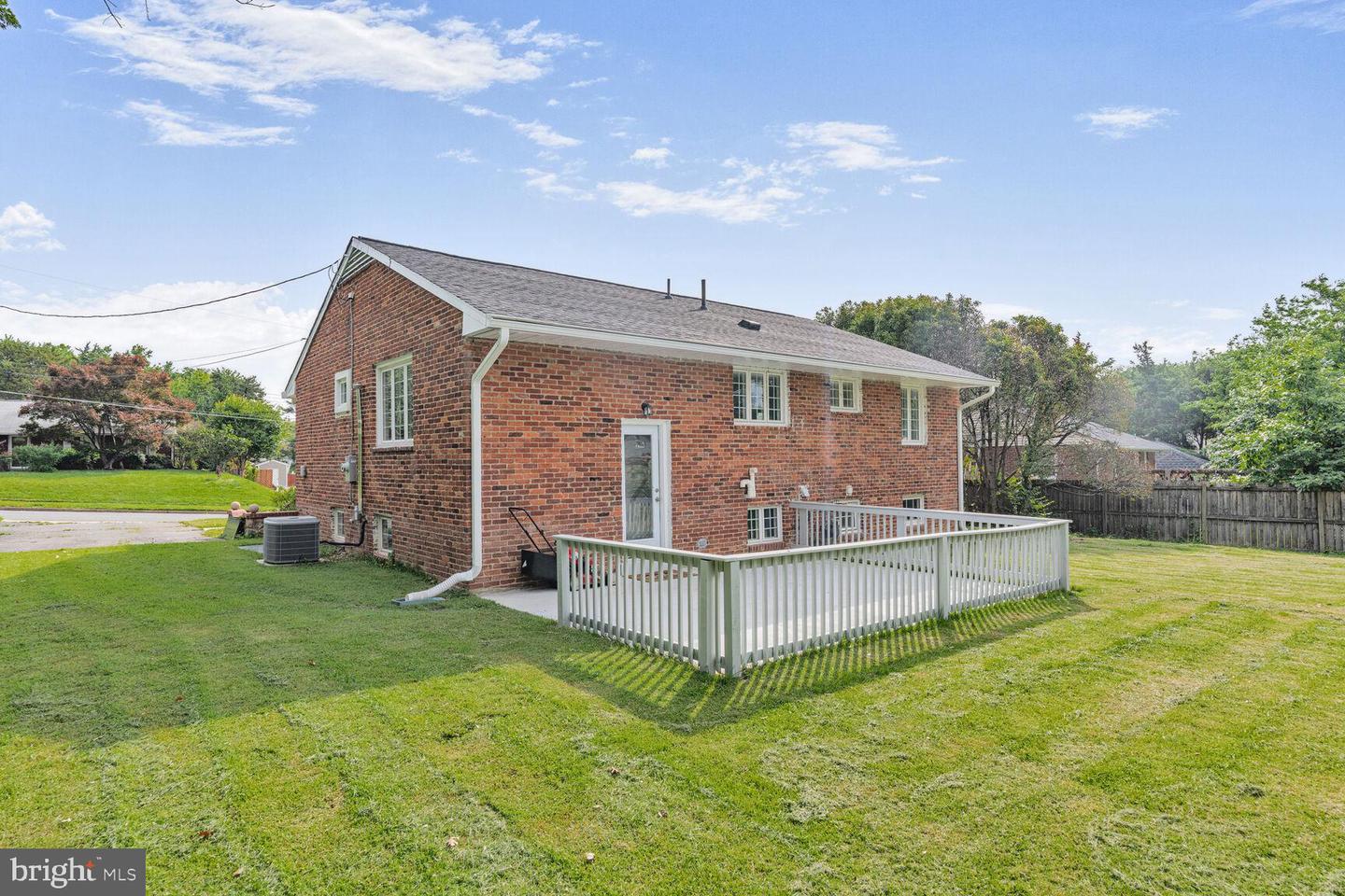 6305 HAWAII CT, ALEXANDRIA, Virginia 22312, 5 Bedrooms Bedrooms, ,3 BathroomsBathrooms,Residential,For sale,6305 HAWAII CT,VAFX2246462 MLS # VAFX2246462