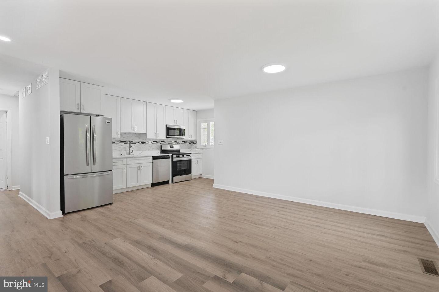 6305 HAWAII CT, ALEXANDRIA, Virginia 22312, 5 Bedrooms Bedrooms, ,3 BathroomsBathrooms,Residential,For sale,6305 HAWAII CT,VAFX2246462 MLS # VAFX2246462