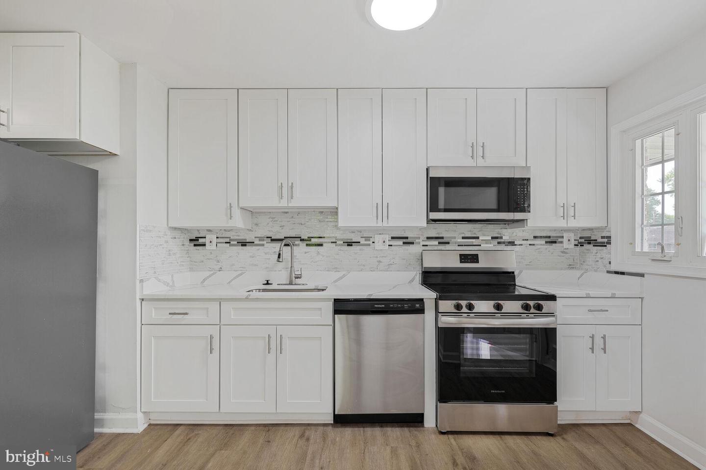6305 HAWAII CT, ALEXANDRIA, Virginia 22312, 5 Bedrooms Bedrooms, ,3 BathroomsBathrooms,Residential,For sale,6305 HAWAII CT,VAFX2246462 MLS # VAFX2246462