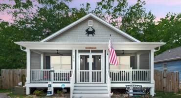 279 9TH ST, COLONIAL BEACH, Virginia 22443, 3 Bedrooms Bedrooms, ,2 BathroomsBathrooms,Residential,For sale,279 9TH ST,VAWE2009090 MLS # VAWE2009090