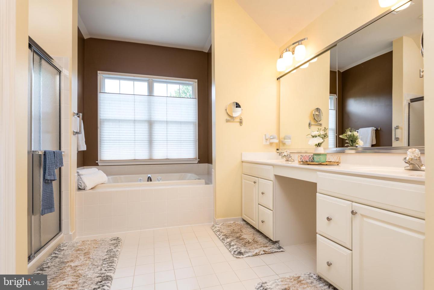 15408 ARNOLD PALMER DR, HAYMARKET, Virginia 20169, 4 Bedrooms Bedrooms, ,4 BathroomsBathrooms,Residential,For sale,15408 ARNOLD PALMER DR,VAPW2096714 MLS # VAPW2096714