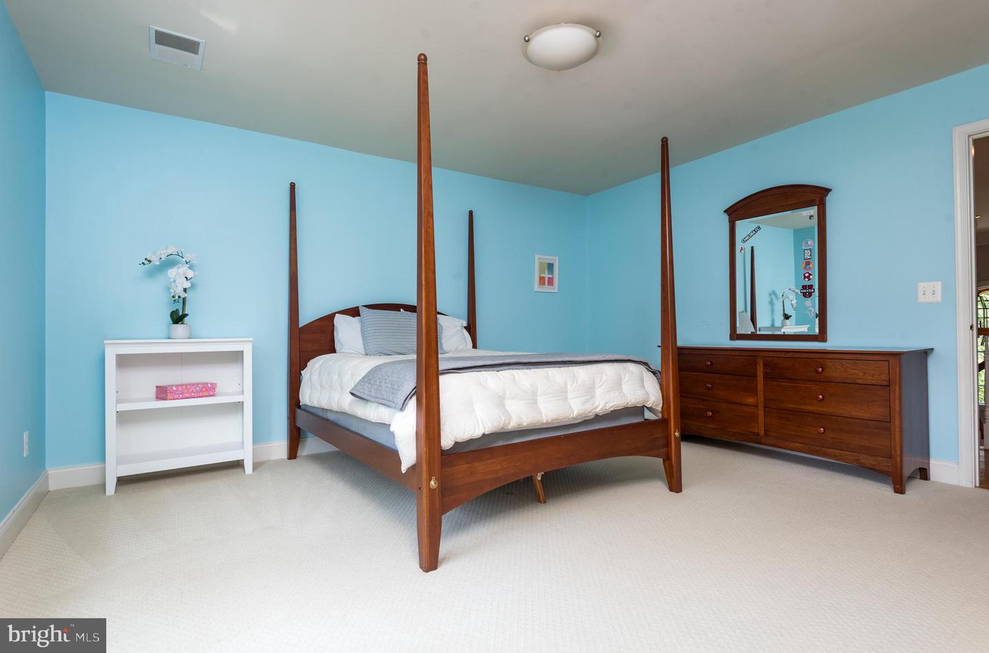 15408 ARNOLD PALMER DR, HAYMARKET, Virginia 20169, 4 Bedrooms Bedrooms, ,4 BathroomsBathrooms,Residential,For sale,15408 ARNOLD PALMER DR,VAPW2096714 MLS # VAPW2096714