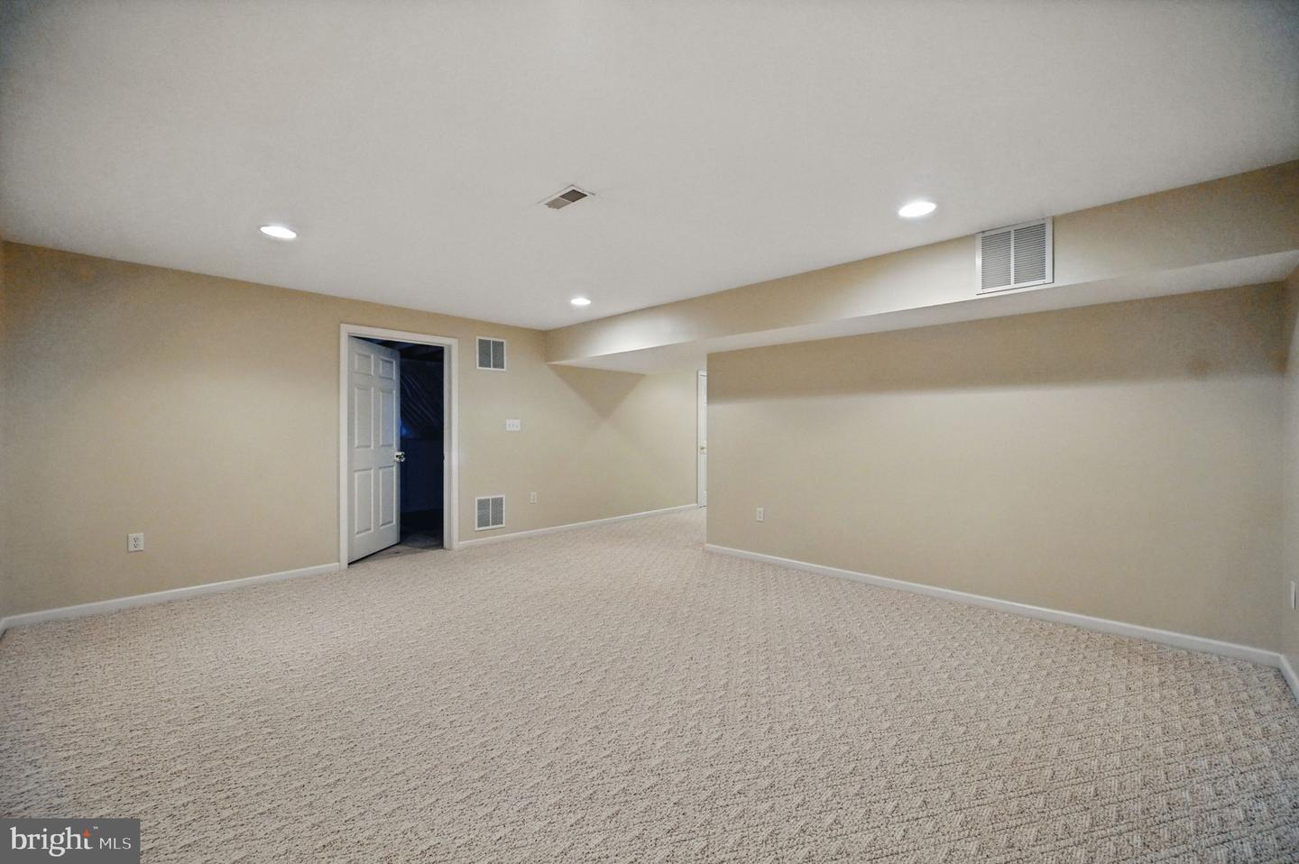 162 DARBY DR, WINCHESTER, Virginia 22602, 4 Bedrooms Bedrooms, ,4 BathroomsBathrooms,Residential,For sale,162 DARBY DR,VAFV2034780 MLS # VAFV2034780