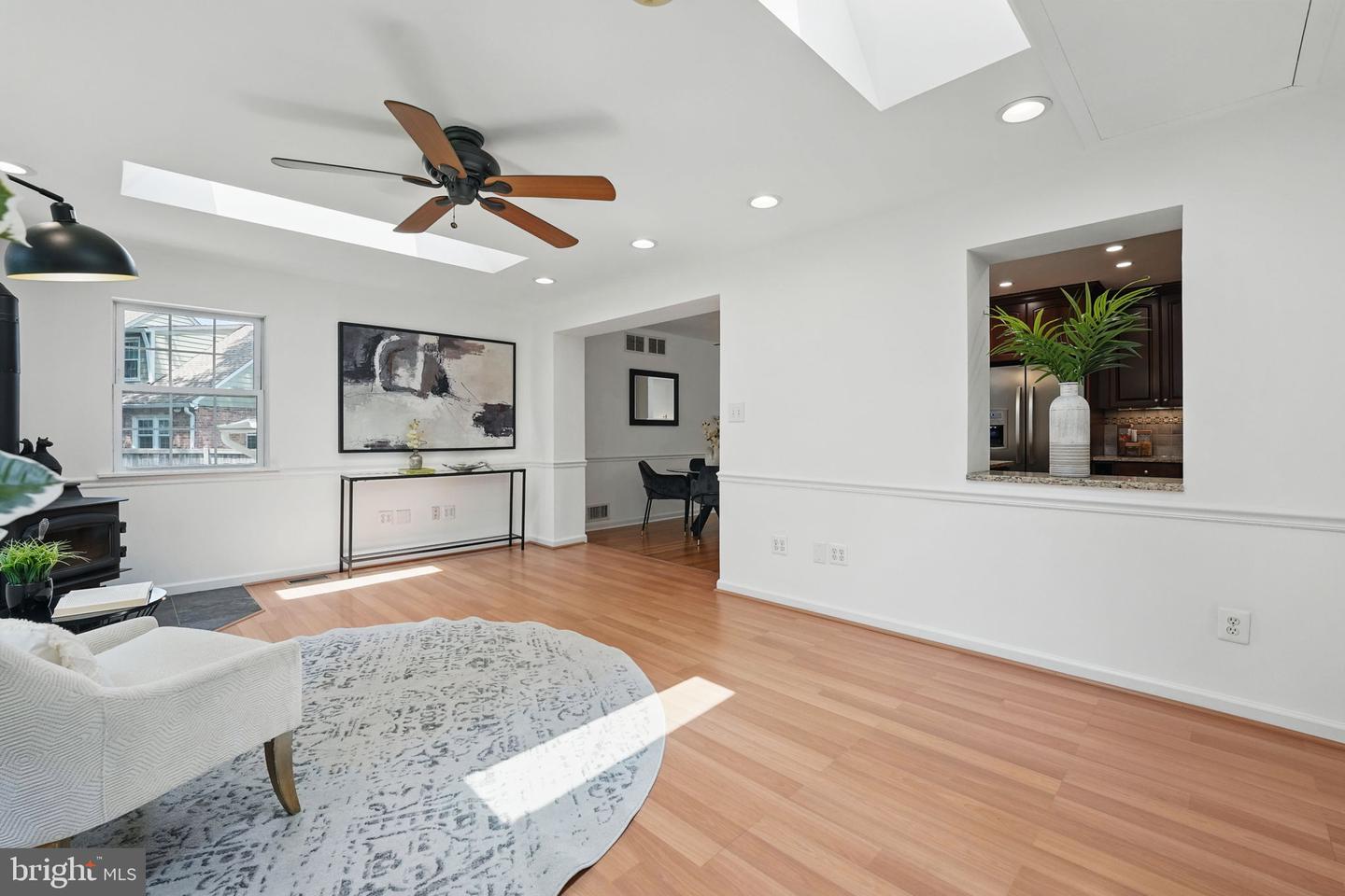 8408 CONOVER PL, ALEXANDRIA, Virginia 22308, 5 Bedrooms Bedrooms, 11 Rooms Rooms,2 BathroomsBathrooms,Residential,For sale,8408 CONOVER PL,VAFX2246580 MLS # VAFX2246580