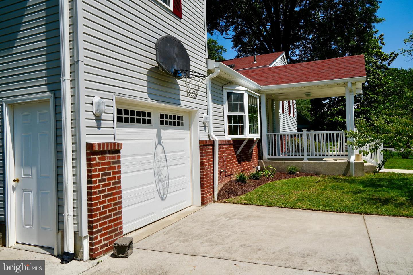 8408 CONOVER PL, ALEXANDRIA, Virginia 22308, 5 Bedrooms Bedrooms, 11 Rooms Rooms,2 BathroomsBathrooms,Residential,For sale,8408 CONOVER PL,VAFX2246580 MLS # VAFX2246580