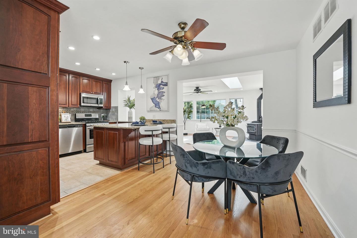8408 CONOVER PL, ALEXANDRIA, Virginia 22308, 5 Bedrooms Bedrooms, 11 Rooms Rooms,2 BathroomsBathrooms,Residential,For sale,8408 CONOVER PL,VAFX2246580 MLS # VAFX2246580