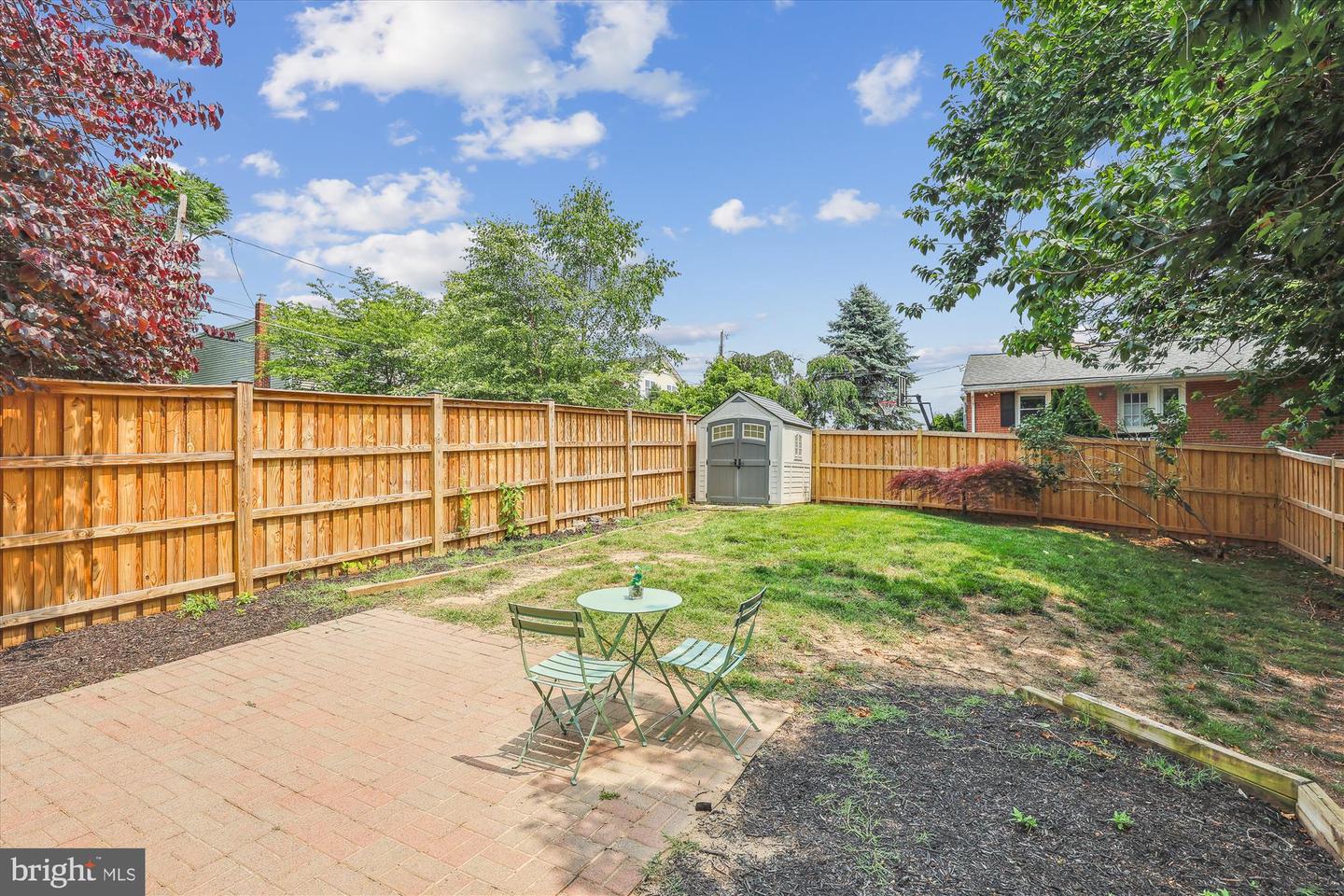 2142 N DINWIDDIE ST, ARLINGTON, Virginia 22207, 4 Bedrooms Bedrooms, ,3 BathroomsBathrooms,Residential,For sale,2142 N DINWIDDIE ST,VAAR2058988 MLS # VAAR2058988