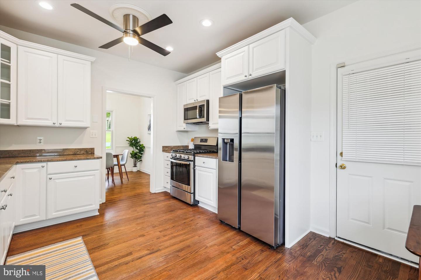 2142 N DINWIDDIE ST, ARLINGTON, Virginia 22207, 4 Bedrooms Bedrooms, ,3 BathroomsBathrooms,Residential,For sale,2142 N DINWIDDIE ST,VAAR2058988 MLS # VAAR2058988