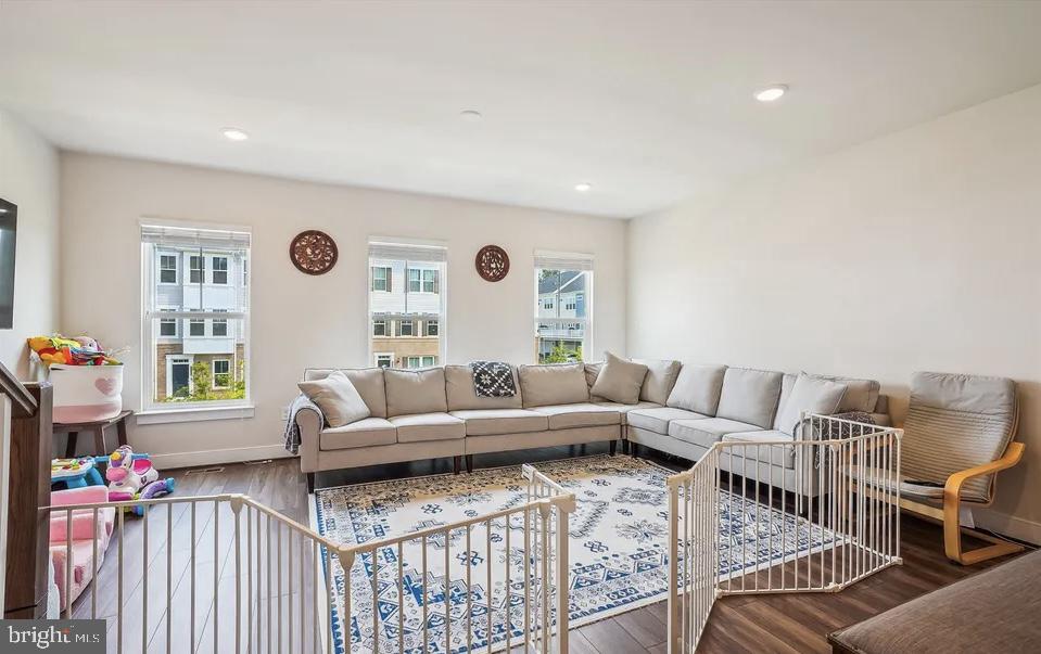 17155 CUMBERLAND HEIGHT DR, DUMFRIES, Virginia 22026, 4 Bedrooms Bedrooms, ,3 BathroomsBathrooms,Residential,For sale,17155 CUMBERLAND HEIGHT DR,VAPW2096732 MLS # VAPW2096732