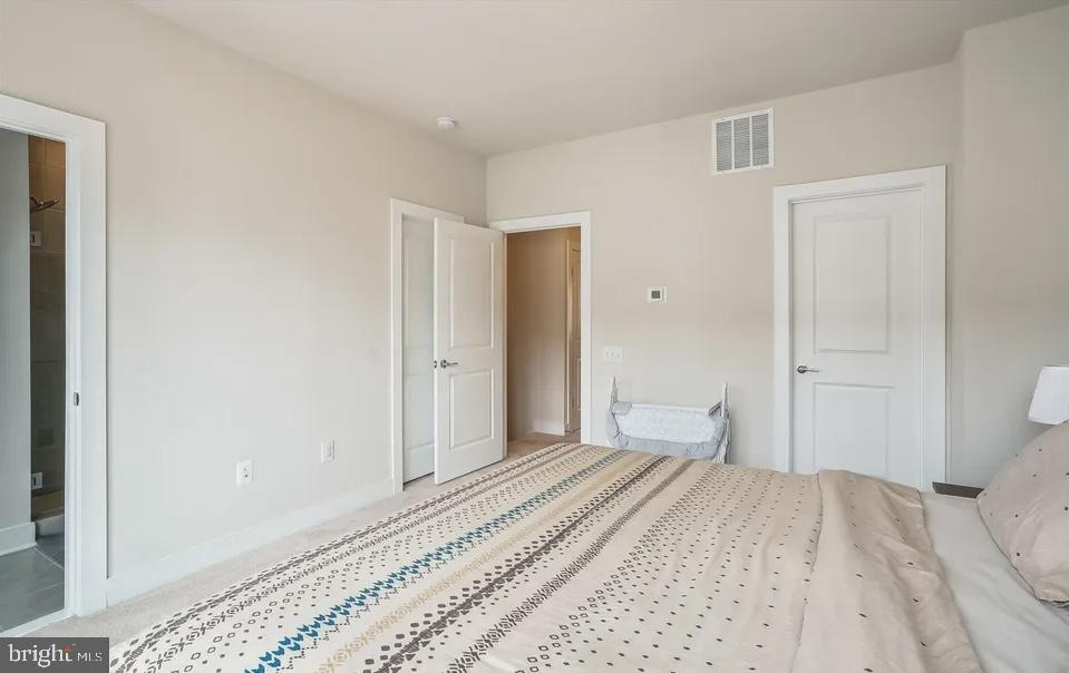 17155 CUMBERLAND HEIGHT DR, DUMFRIES, Virginia 22026, 4 Bedrooms Bedrooms, ,3 BathroomsBathrooms,Residential,For sale,17155 CUMBERLAND HEIGHT DR,VAPW2096732 MLS # VAPW2096732