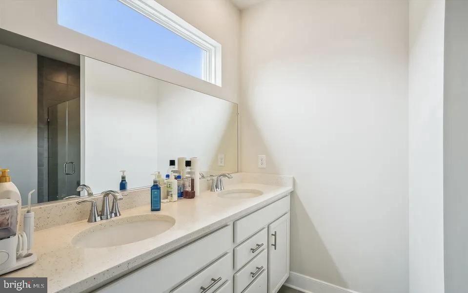 17155 CUMBERLAND HEIGHT DR, DUMFRIES, Virginia 22026, 4 Bedrooms Bedrooms, ,3 BathroomsBathrooms,Residential,For sale,17155 CUMBERLAND HEIGHT DR,VAPW2096732 MLS # VAPW2096732