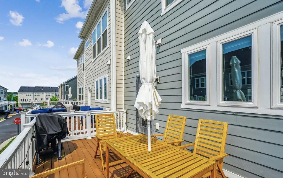 17155 CUMBERLAND HEIGHT DR, DUMFRIES, Virginia 22026, 4 Bedrooms Bedrooms, ,3 BathroomsBathrooms,Residential,For sale,17155 CUMBERLAND HEIGHT DR,VAPW2096732 MLS # VAPW2096732