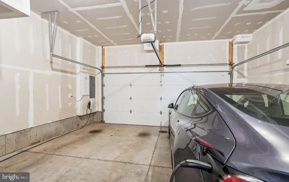 17155 CUMBERLAND HEIGHT DR, DUMFRIES, Virginia 22026, 4 Bedrooms Bedrooms, ,3 BathroomsBathrooms,Residential,For sale,17155 CUMBERLAND HEIGHT DR,VAPW2096732 MLS # VAPW2096732