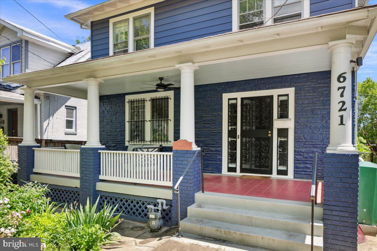 6721 PINEY BRANCH RD NW, WASHINGTON, District Of Columbia 20012, 5 Bedrooms Bedrooms, ,3 BathroomsBathrooms,Residential,For sale,6721 PINEY BRANCH RD NW,DCDC2204980 MLS # DCDC2204980