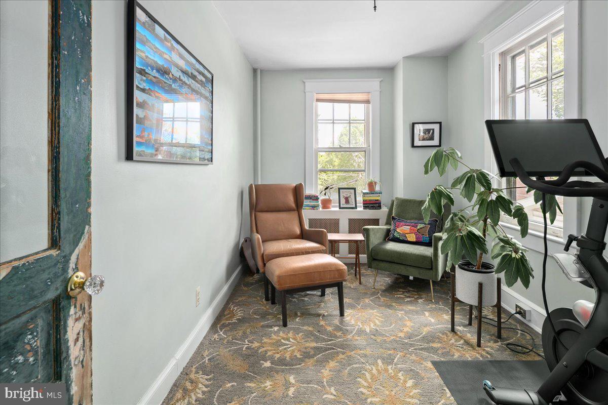 6721 PINEY BRANCH RD NW, WASHINGTON, District Of Columbia 20012, 5 Bedrooms Bedrooms, ,3 BathroomsBathrooms,Residential,For sale,6721 PINEY BRANCH RD NW,DCDC2204980 MLS # DCDC2204980