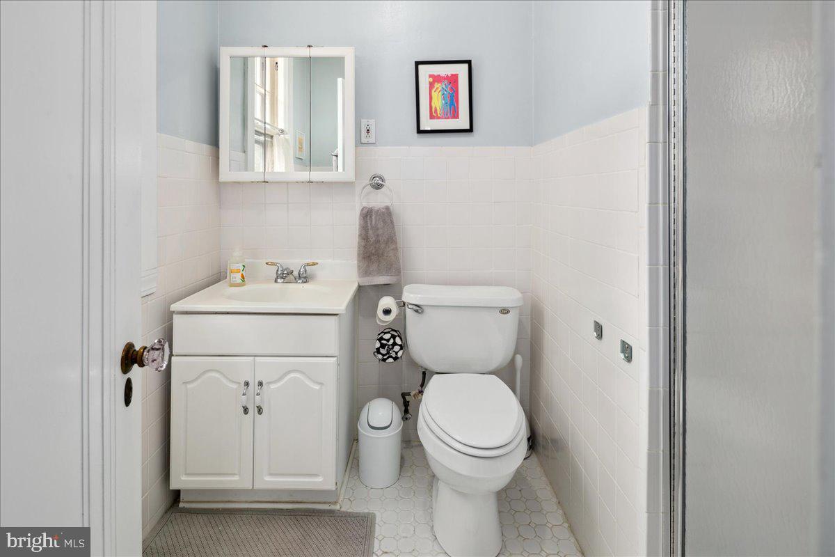 6721 PINEY BRANCH RD NW, WASHINGTON, District Of Columbia 20012, 5 Bedrooms Bedrooms, ,3 BathroomsBathrooms,Residential,For sale,6721 PINEY BRANCH RD NW,DCDC2204980 MLS # DCDC2204980