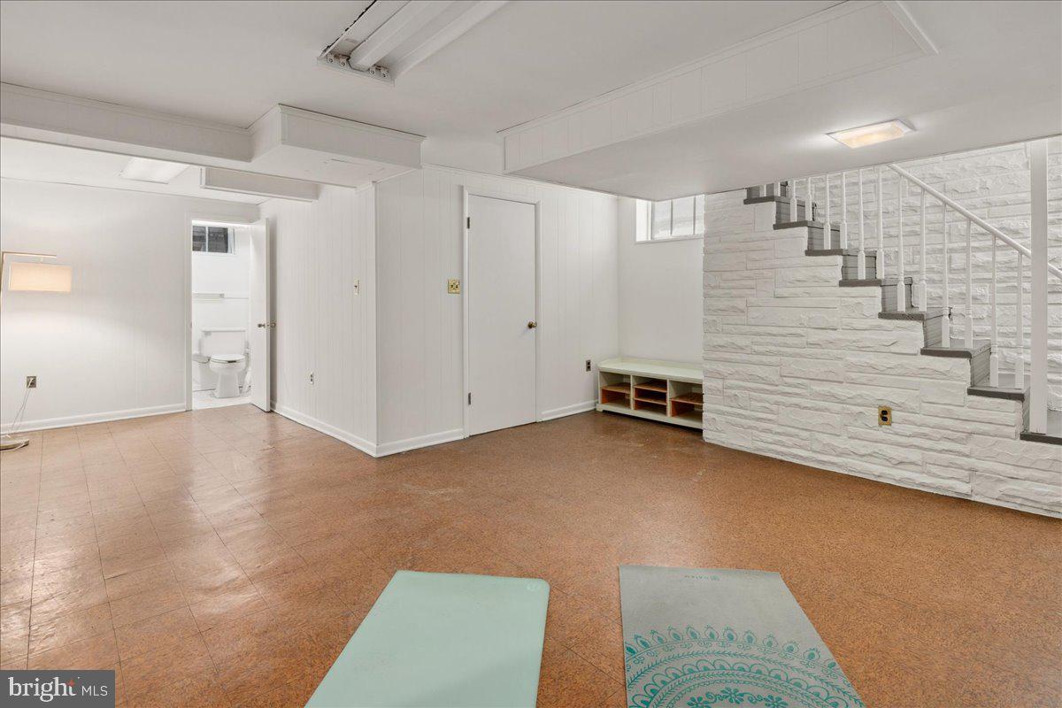 6721 PINEY BRANCH RD NW, WASHINGTON, District Of Columbia 20012, 5 Bedrooms Bedrooms, ,3 BathroomsBathrooms,Residential,For sale,6721 PINEY BRANCH RD NW,DCDC2204980 MLS # DCDC2204980
