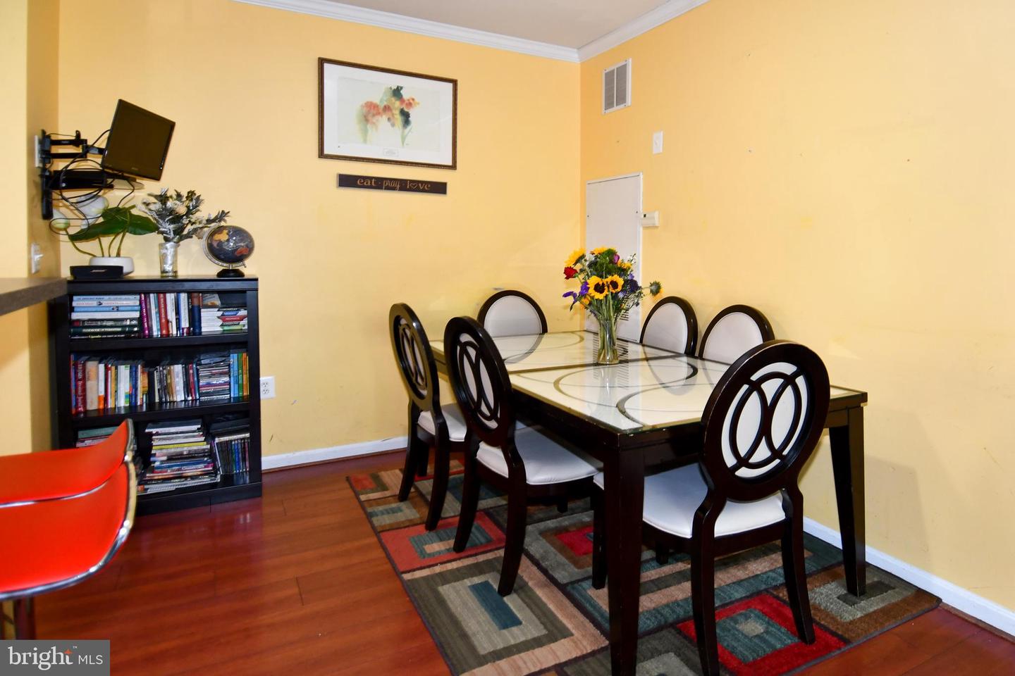 5170-I WILLIAM COLIN CT #I, CENTREVILLE, Virginia 20120, 2 Bedrooms Bedrooms, ,1 BathroomBathrooms,Residential,For sale,5170-I WILLIAM COLIN CT #I,VAFX2246642 MLS # VAFX2246642