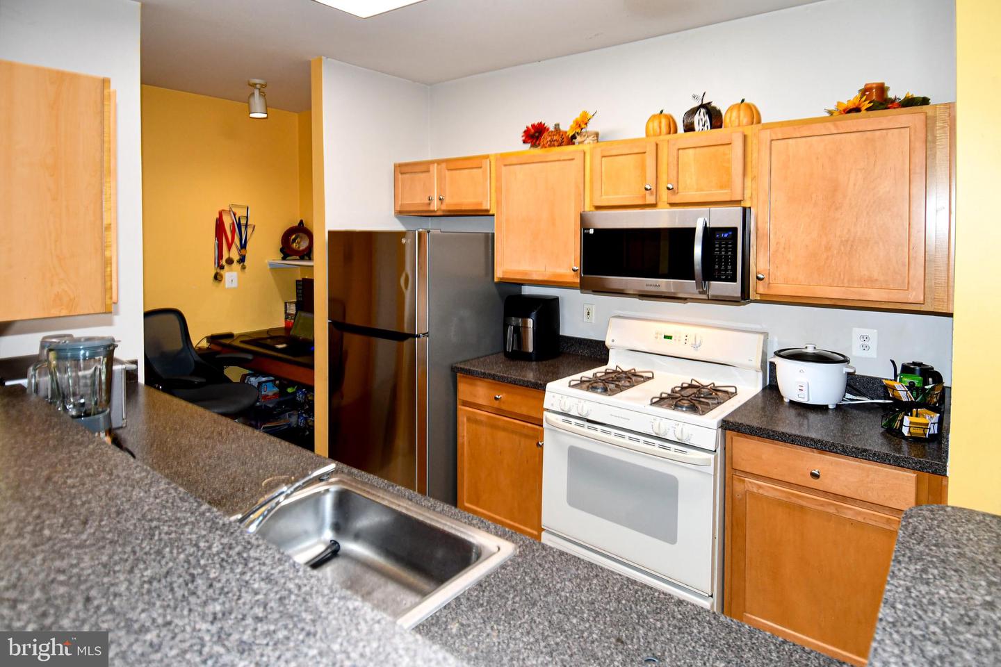 5170-I WILLIAM COLIN CT #I, CENTREVILLE, Virginia 20120, 2 Bedrooms Bedrooms, ,1 BathroomBathrooms,Residential,For sale,5170-I WILLIAM COLIN CT #I,VAFX2246642 MLS # VAFX2246642