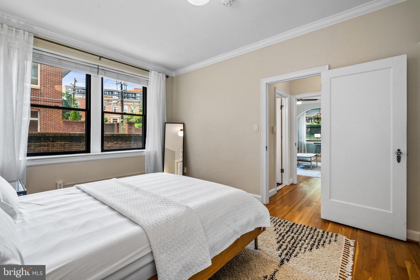 4007 CONNECTICUT AVE NW #109, WASHINGTON, District Of Columbia 20008, 1 Bedroom Bedrooms, ,1 BathroomBathrooms,Residential,For sale,4007 CONNECTICUT AVE NW #109,DCDC2205022 MLS # DCDC2205022