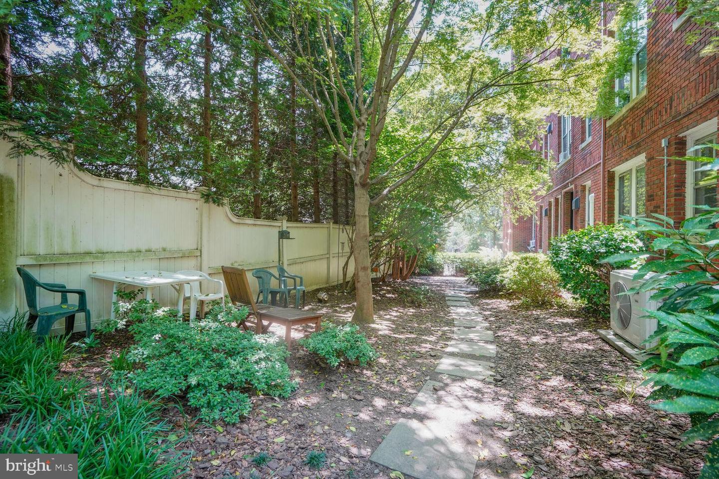 3039 MACOMB ST NW #16, WASHINGTON, District Of Columbia 20008, 1 Bedroom Bedrooms, ,1 BathroomBathrooms,Residential,For sale,3039 MACOMB ST NW #16,DCDC2205040 MLS # DCDC2205040