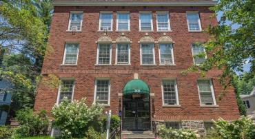 3039 MACOMB ST NW #16, WASHINGTON, District Of Columbia 20008, 1 Bedroom Bedrooms, ,1 BathroomBathrooms,Residential,For sale,3039 MACOMB ST NW #16,DCDC2205040 MLS # DCDC2205040