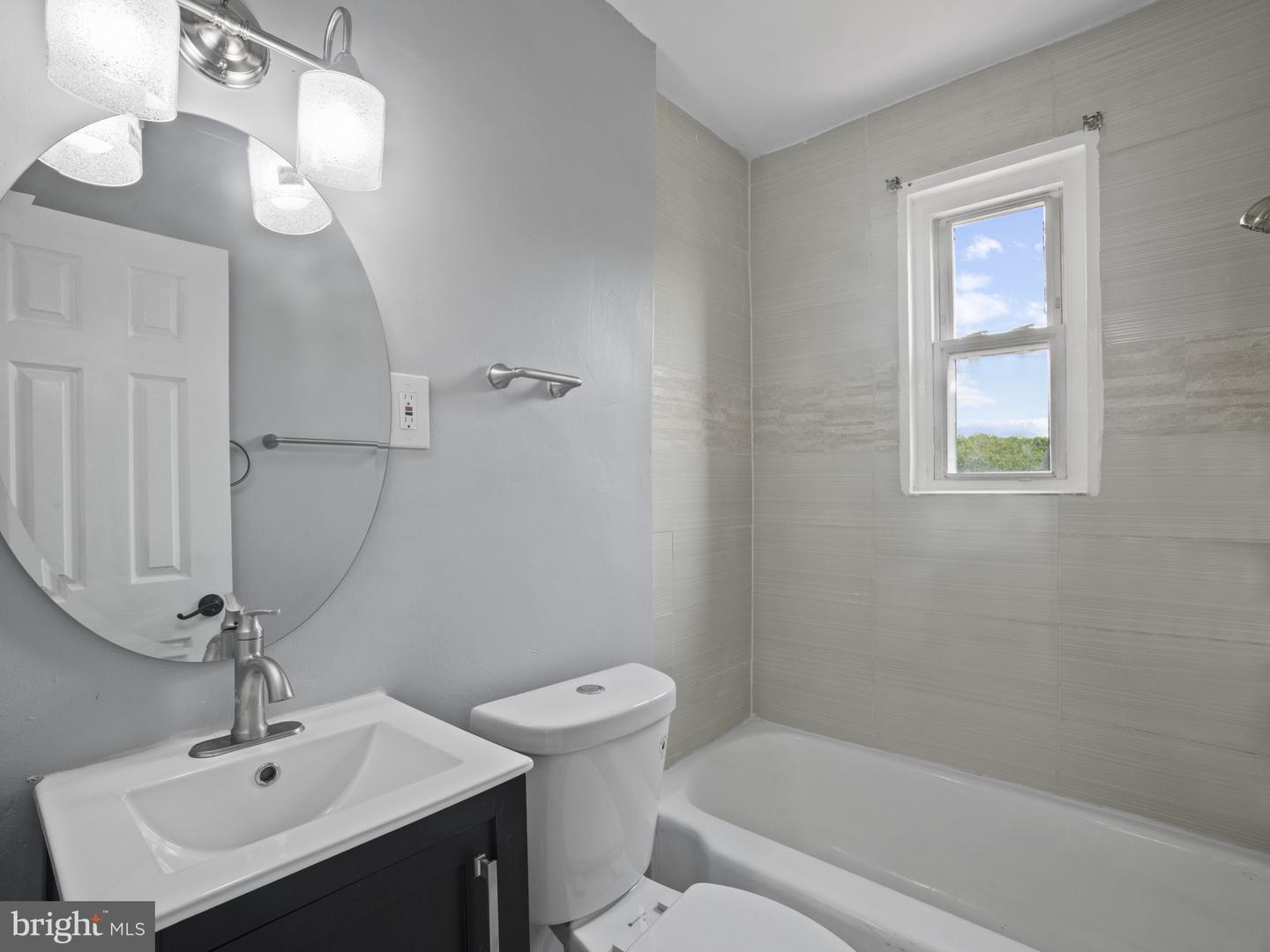 145 MISSISSIPPI AVE SE, WASHINGTON, District Of Columbia 20032, 3 Bedrooms Bedrooms, ,2 BathroomsBathrooms,Residential,For sale,145 MISSISSIPPI AVE SE,DCDC2205050 MLS # DCDC2205050