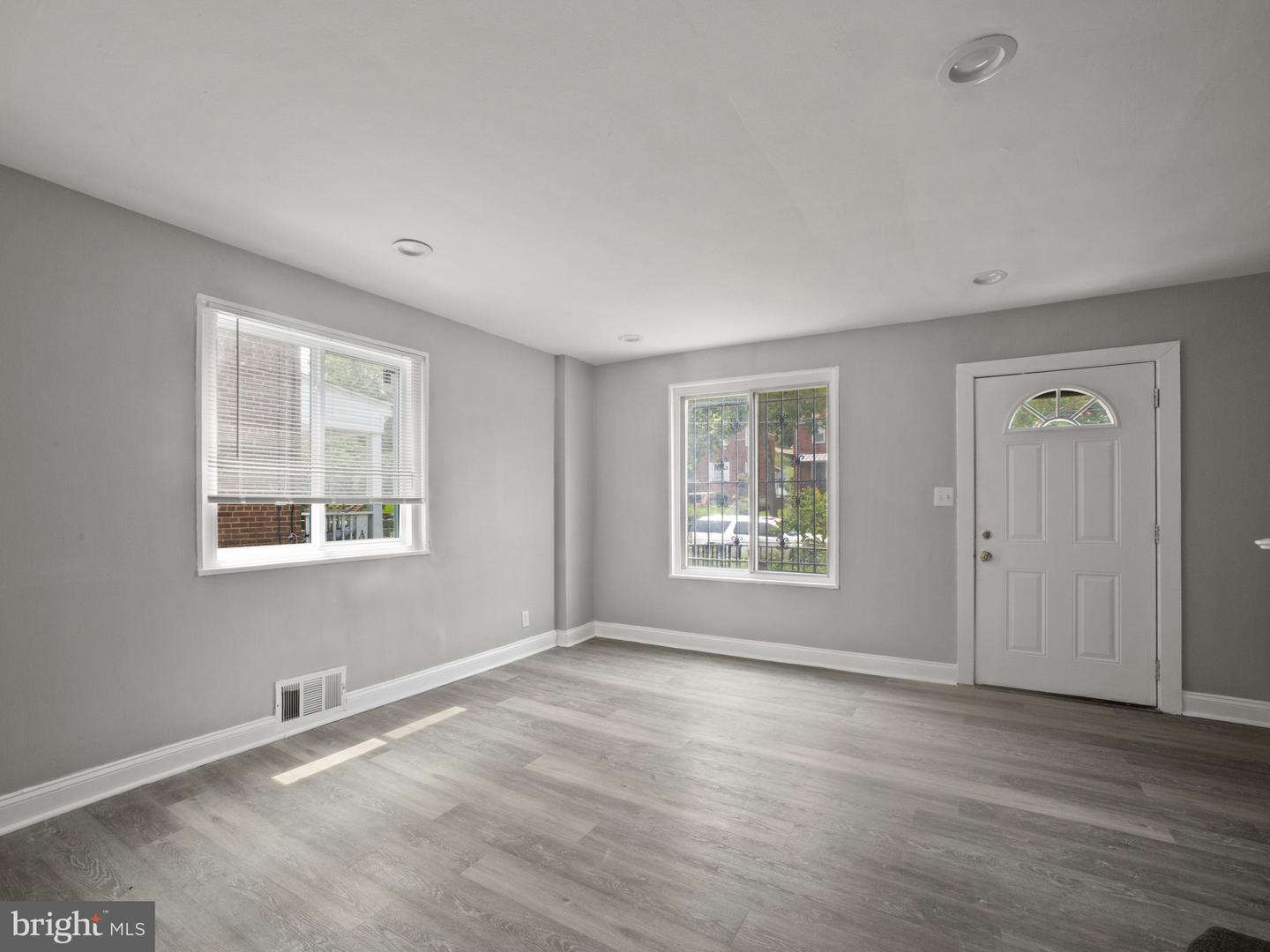 145 MISSISSIPPI AVE SE, WASHINGTON, District Of Columbia 20032, 3 Bedrooms Bedrooms, ,2 BathroomsBathrooms,Residential,For sale,145 MISSISSIPPI AVE SE,DCDC2205050 MLS # DCDC2205050