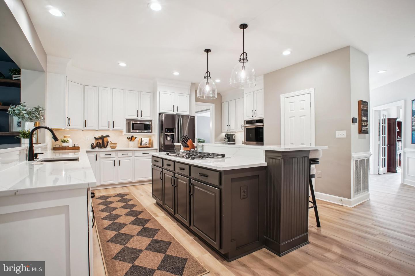 18510 BARTON CREEK PL, LEESBURG, Virginia 20176, 6 Bedrooms Bedrooms, ,4 BathroomsBathrooms,Residential,For sale,18510 BARTON CREEK PL,VALO2099224 MLS # VALO2099224