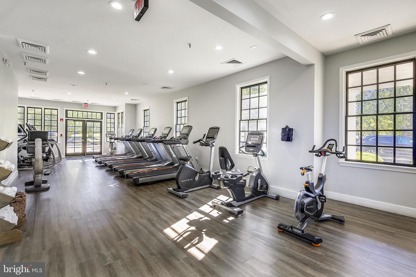 18510 BARTON CREEK PL, LEESBURG, Virginia 20176, 6 Bedrooms Bedrooms, ,4 BathroomsBathrooms,Residential,For sale,18510 BARTON CREEK PL,VALO2099224 MLS # VALO2099224