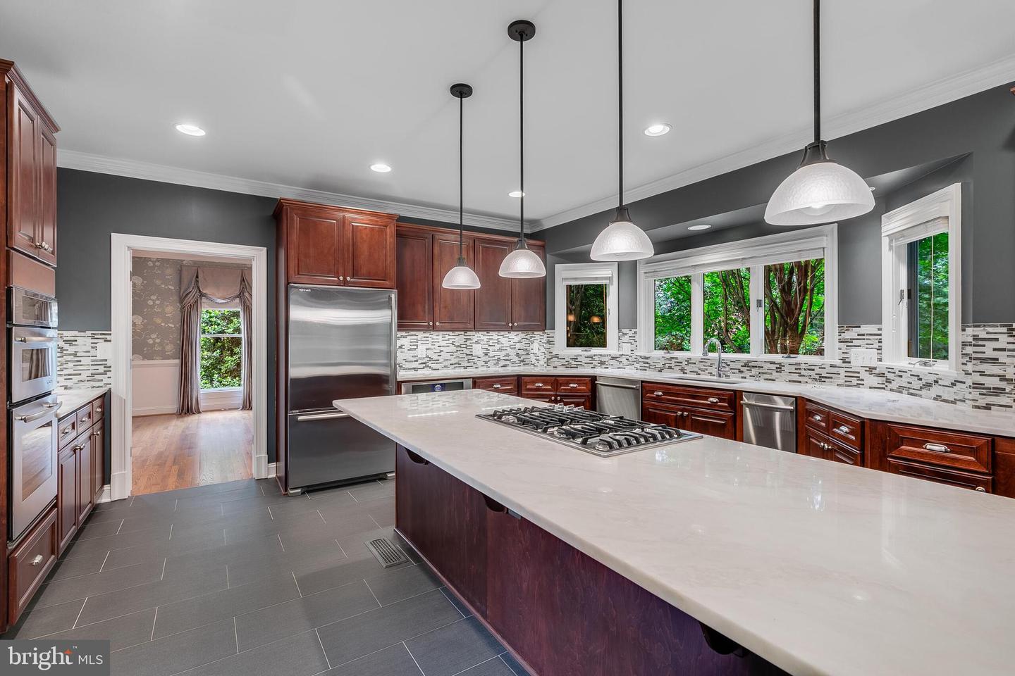 10501 HANNAH FARM RD, OAKTON, Virginia 22124, 4 Bedrooms Bedrooms, ,4 BathroomsBathrooms,Residential,For sale,10501 HANNAH FARM RD,VAFX2246720 MLS # VAFX2246720